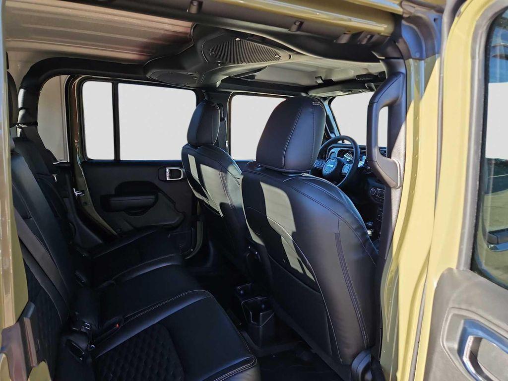 new 2026 Jeep Gladiator car, priced at $51,020