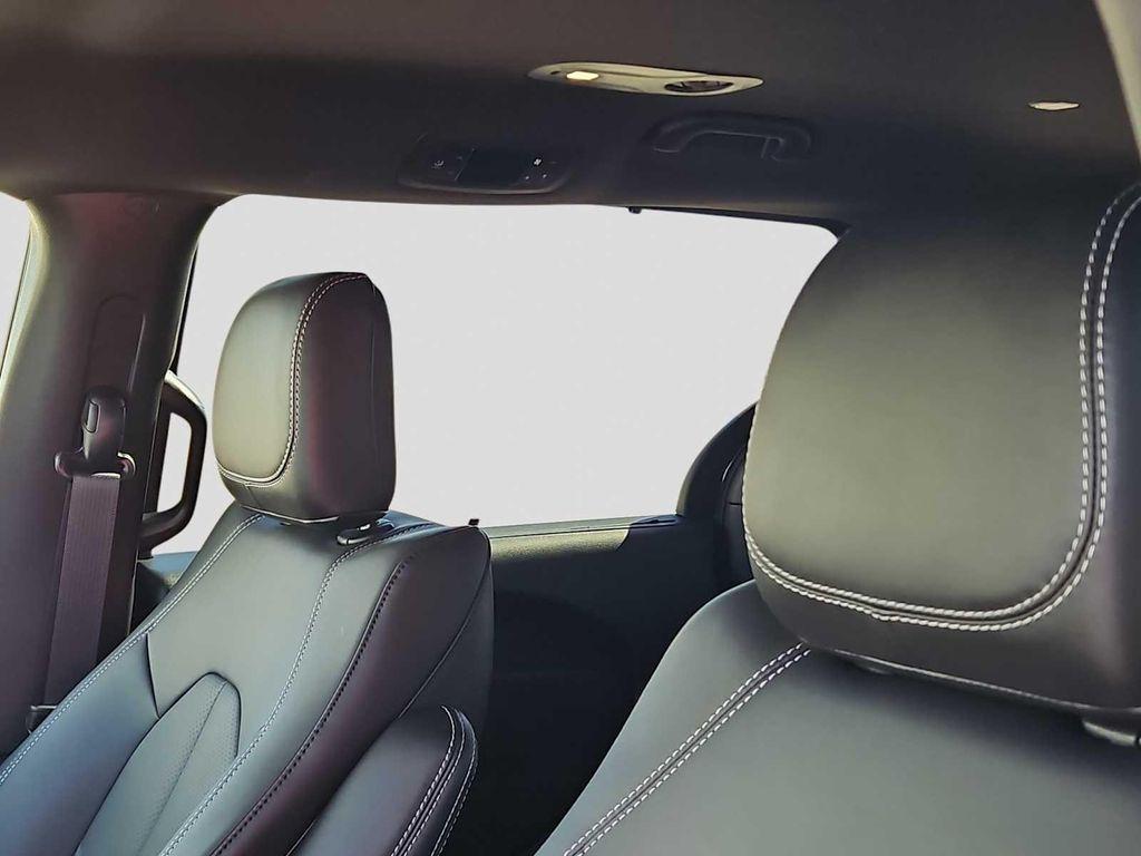 new 2026 Chrysler Pacifica car, priced at $39,844
