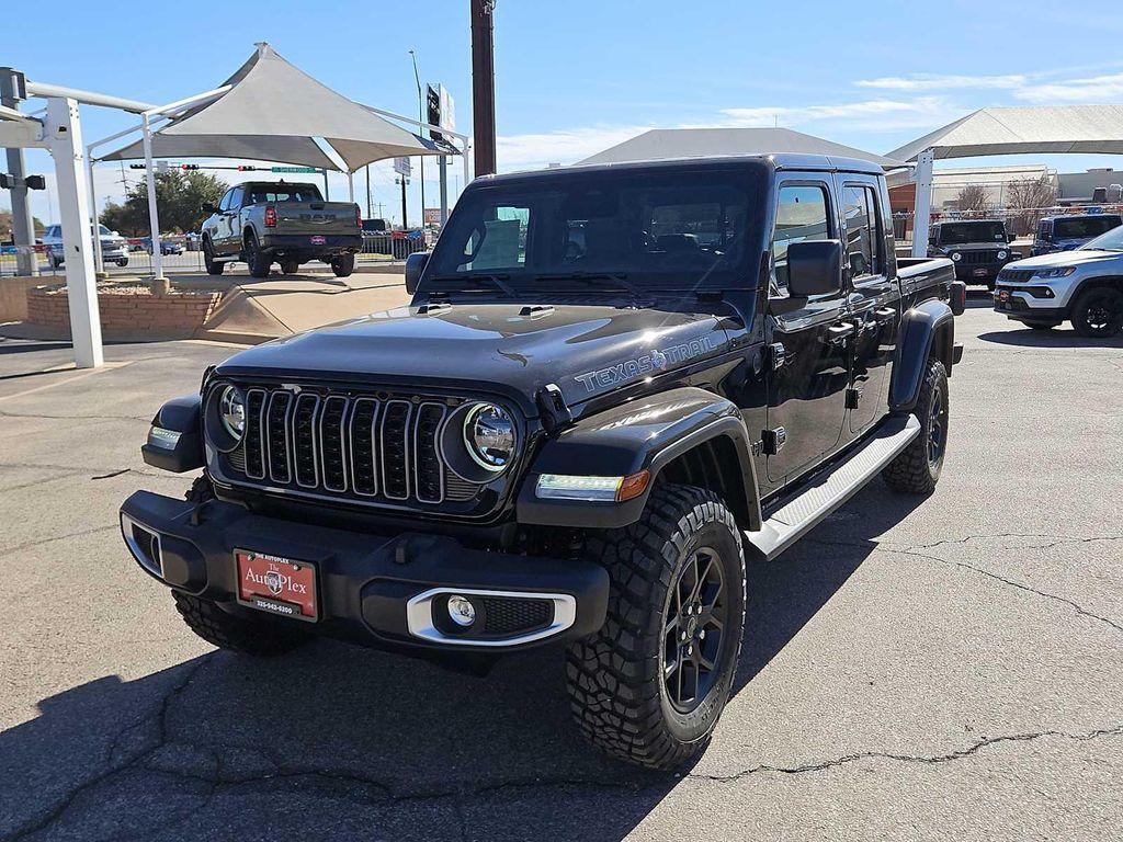 new 2026 Jeep Gladiator car, priced at $48,610