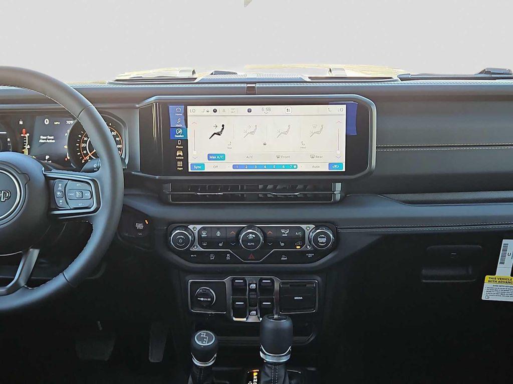 new 2026 Jeep Gladiator car, priced at $48,610