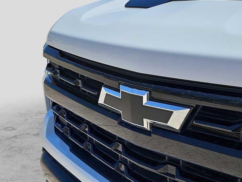 used 2024 Chevrolet Silverado 1500 car, priced at $43,446