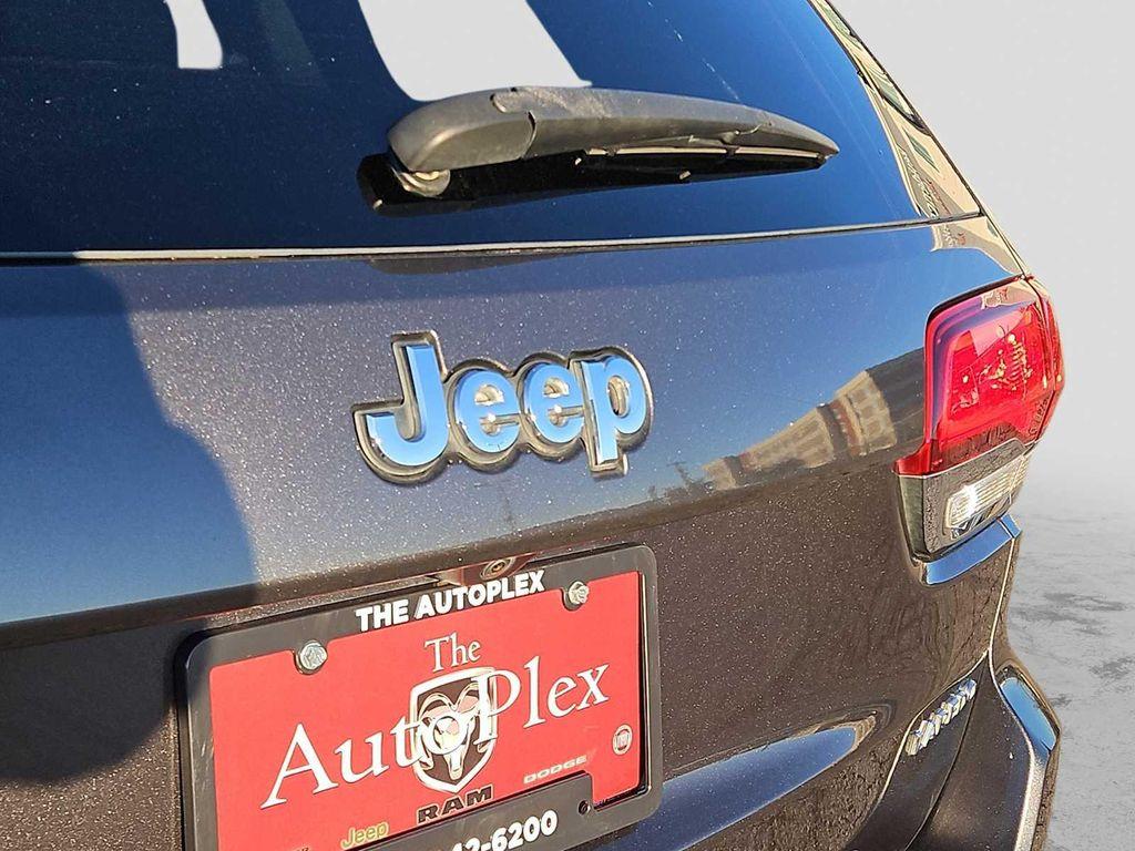 used 2021 Jeep Grand Cherokee car, priced at $18,220