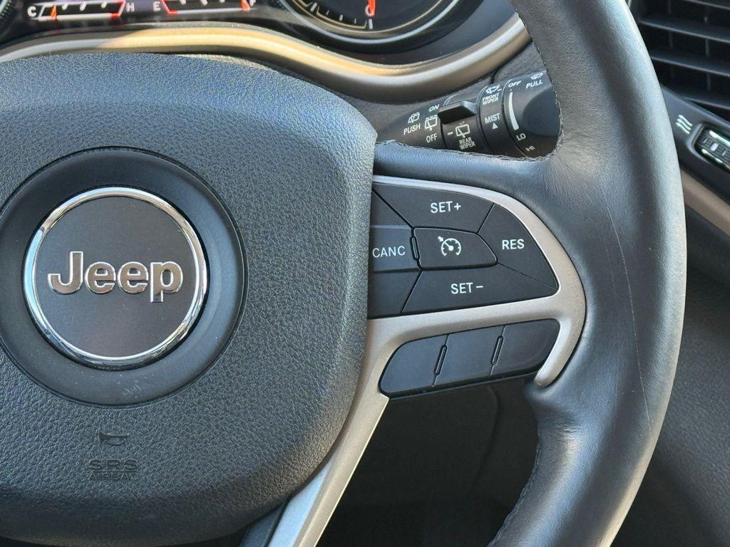 used 2016 Jeep Cherokee car, priced at $14,800
