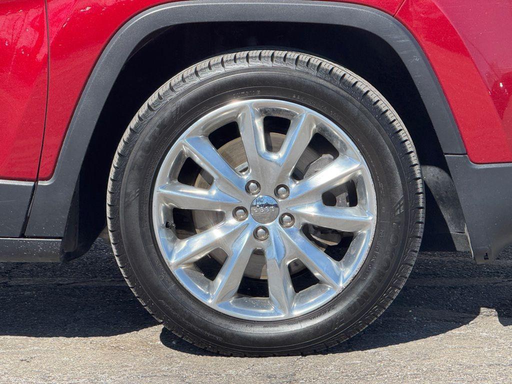 used 2016 Jeep Cherokee car, priced at $14,800