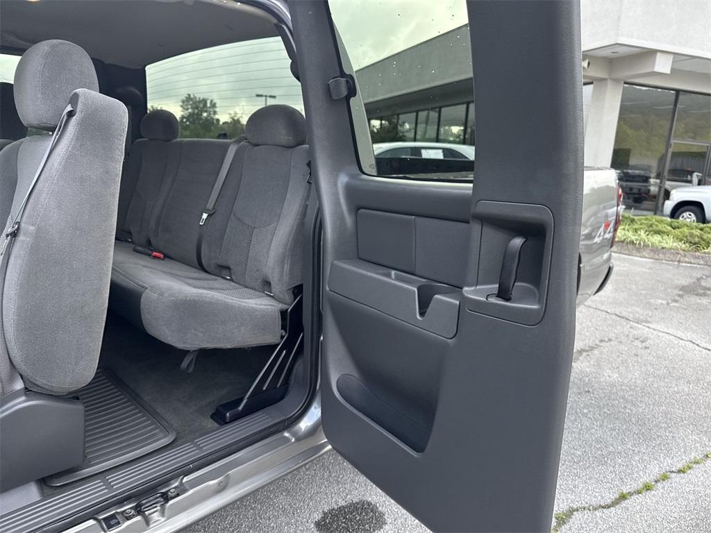 2006 Graystone Metallic Chevrolet Silverado 1500