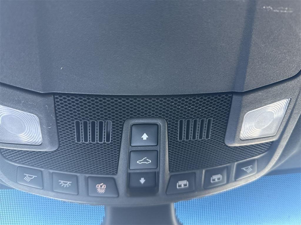 used 2022 Ford Edge car, priced at $25,575