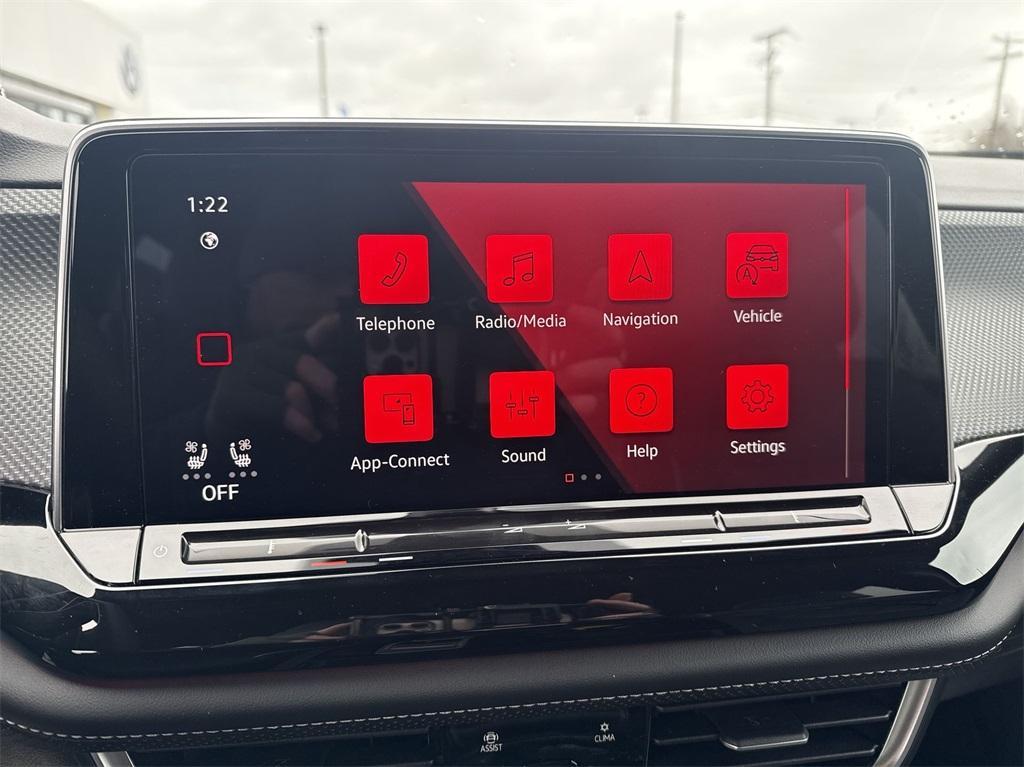 new 2024 Volkswagen Atlas Cross Sport car, priced at $49,300