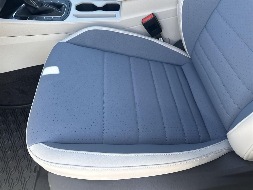 new 2025 Volkswagen Jetta car, priced at $27,687