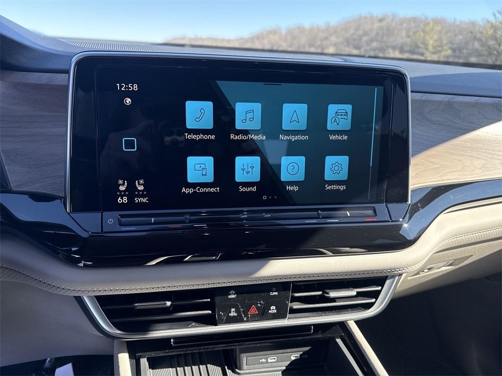 new 2026 Volkswagen Atlas car, priced at $48,478