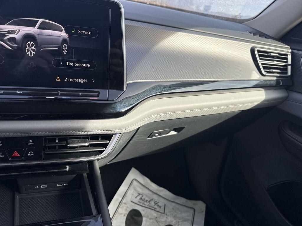 used 2024 Volkswagen Atlas car, priced at $37,850