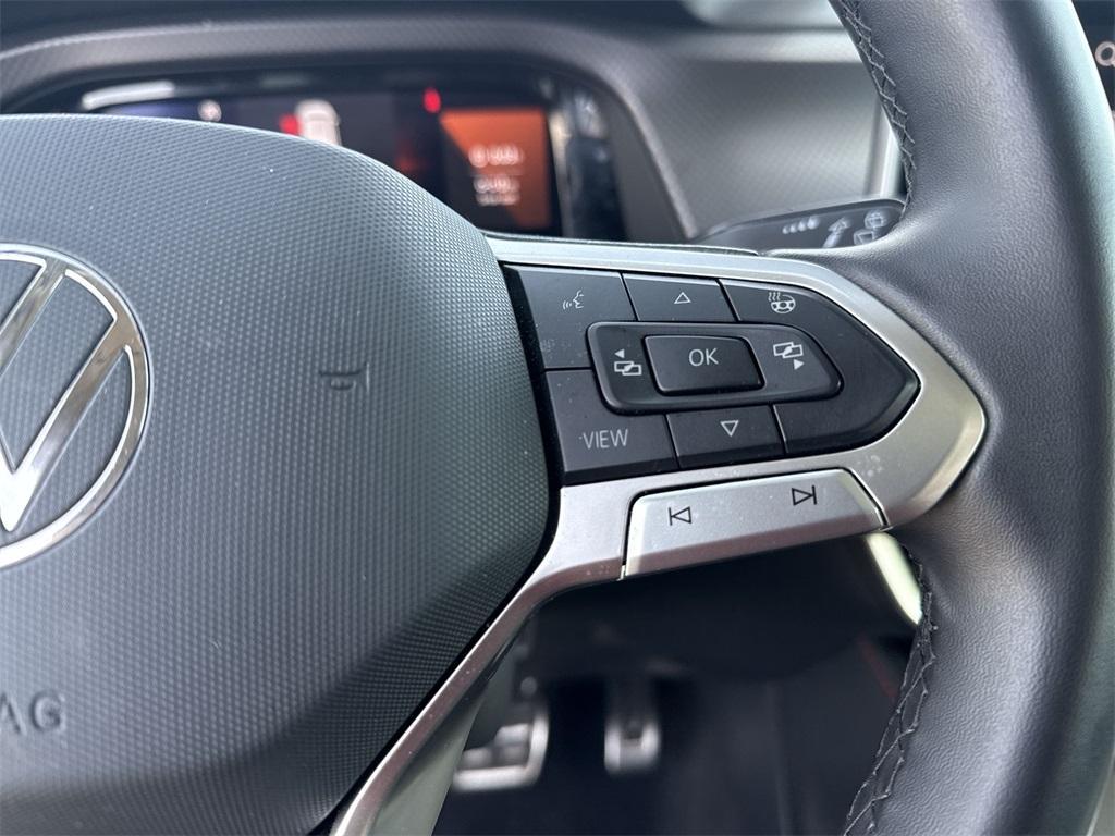 used 2024 Volkswagen Atlas car, priced at $39,580