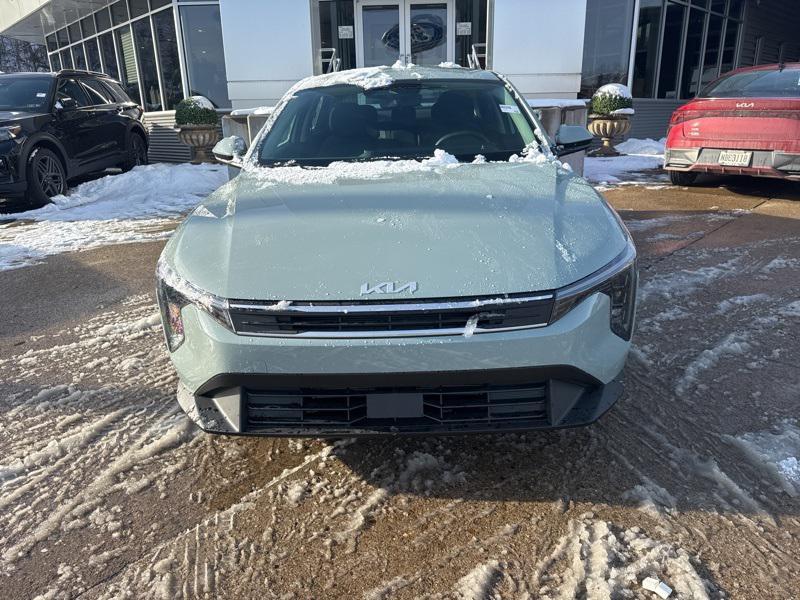 new 2025 Kia K4 car, priced at $23,652