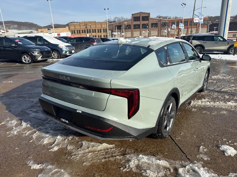 new 2025 Kia K4 car, priced at $23,652