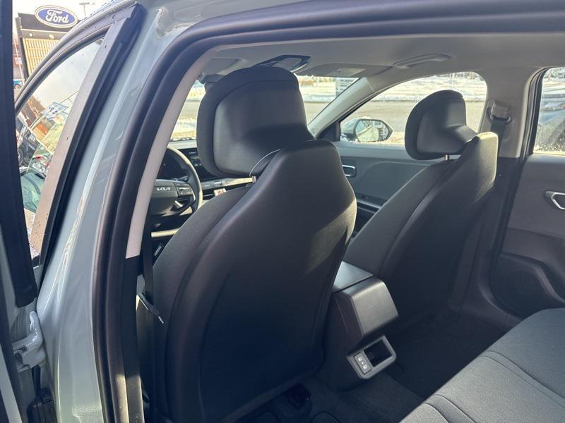 new 2025 Kia K4 car, priced at $23,652