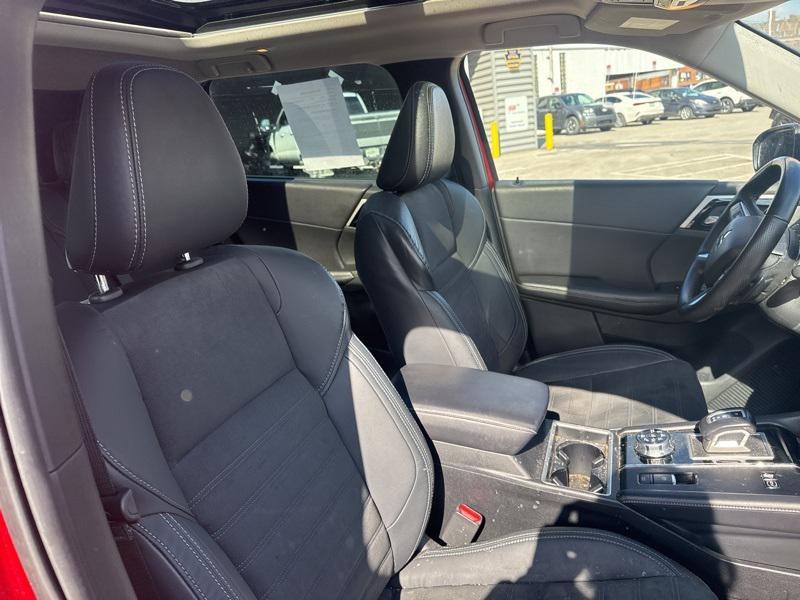 used 2023 Mitsubishi Outlander PHEV car, priced at $23,695