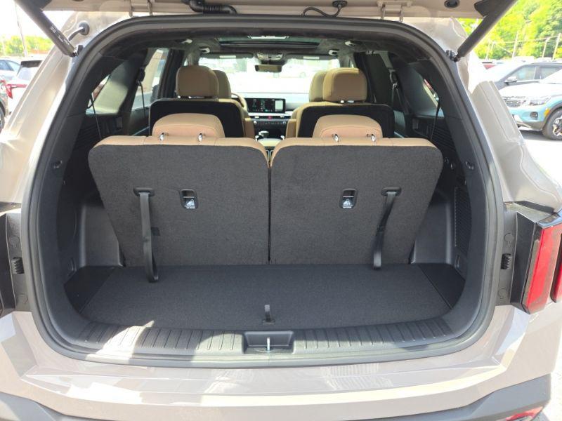 new 2026 Kia Sorento car, priced at $43,653
