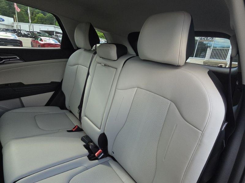 new 2026 Kia Sportage car, priced at $30,900