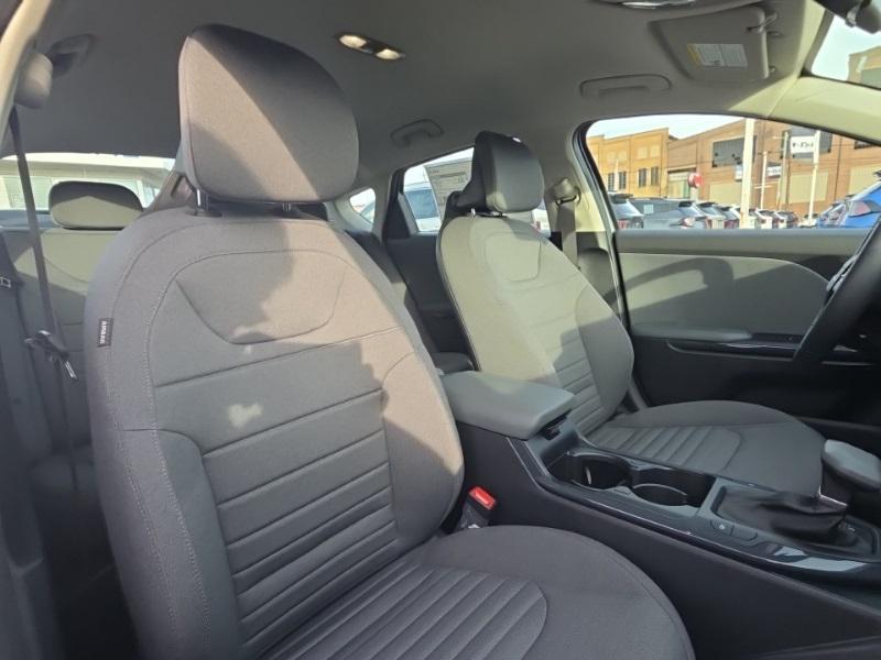 new 2025 Kia K4 car, priced at $24,029