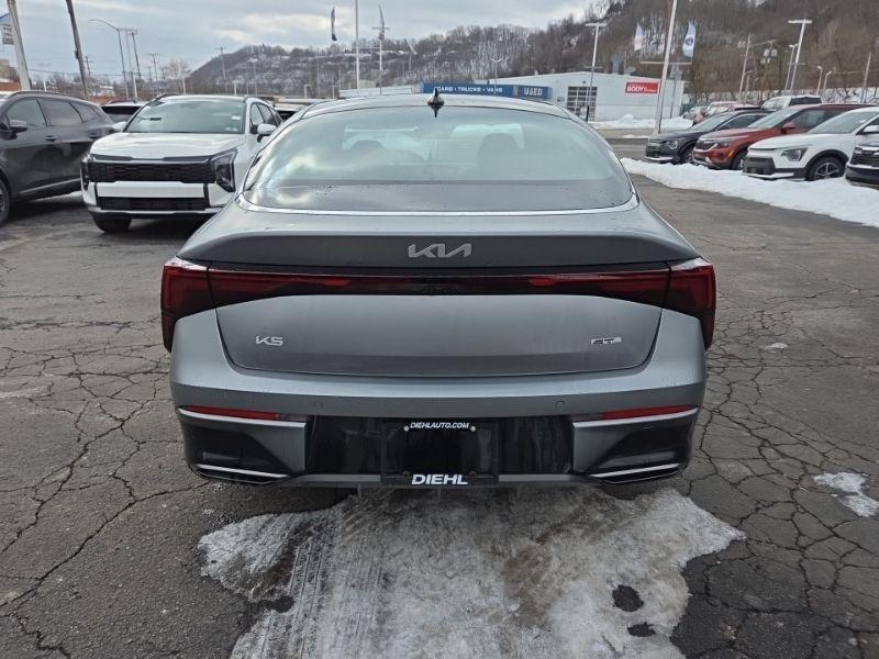 new 2026 Kia K5 car, priced at $31,289