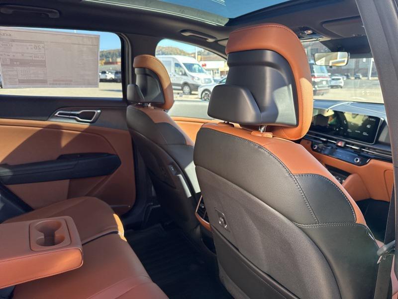 new 2026 Kia Sportage car, priced at $33,600