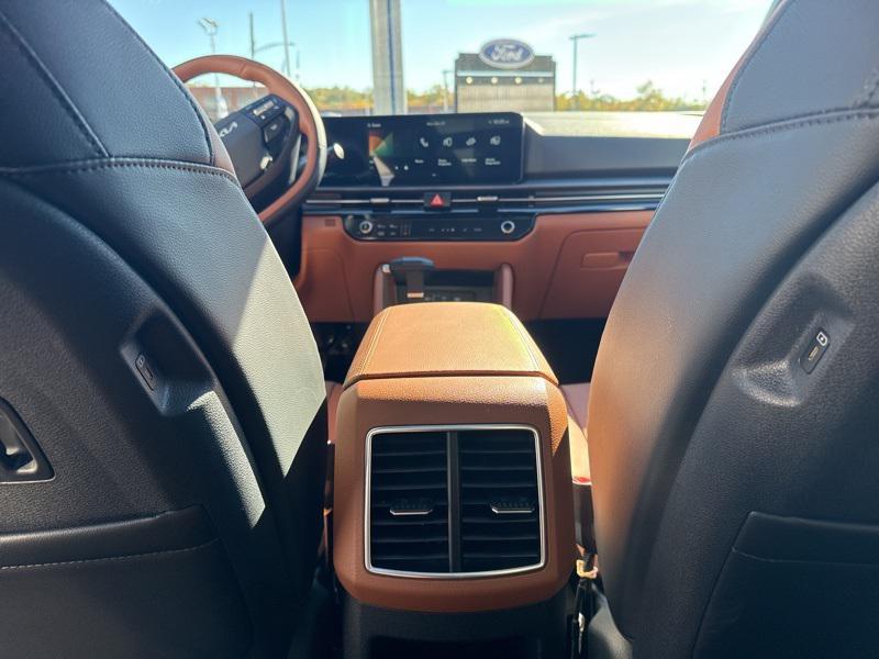 new 2026 Kia Sportage car, priced at $33,600