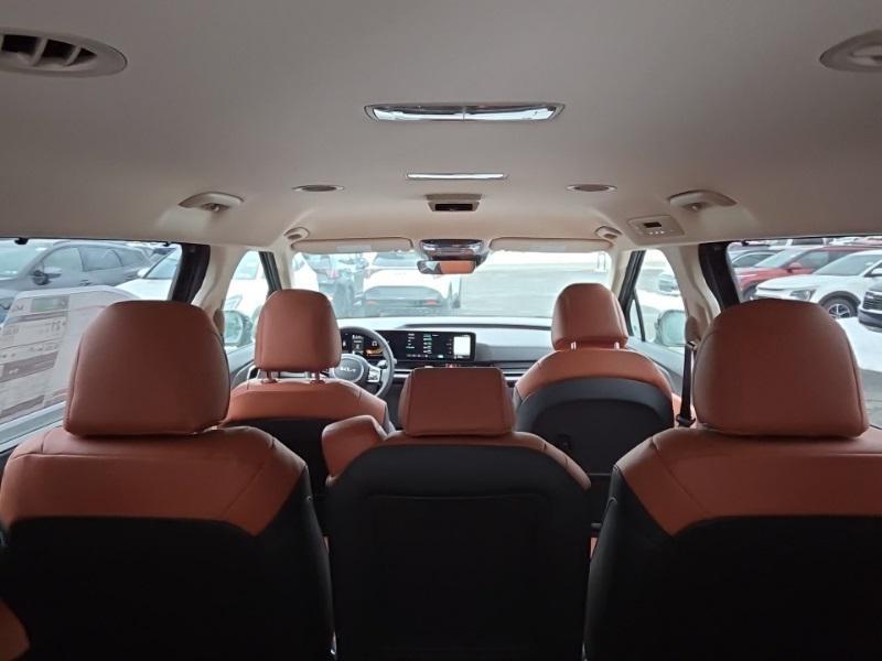 new 2026 Kia Carnival car, priced at $41,682