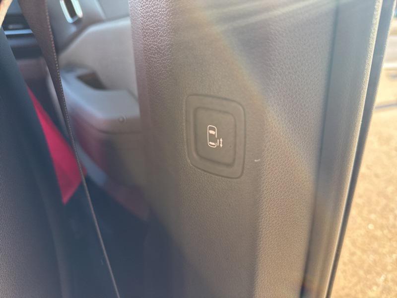 new 2026 Kia Carnival Hybrid car, priced at $43,619