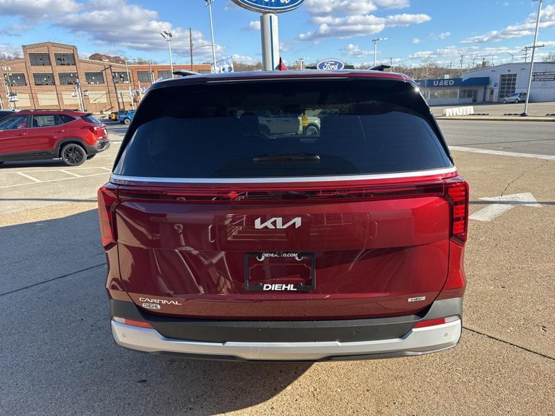 new 2026 Kia Carnival Hybrid car, priced at $43,619