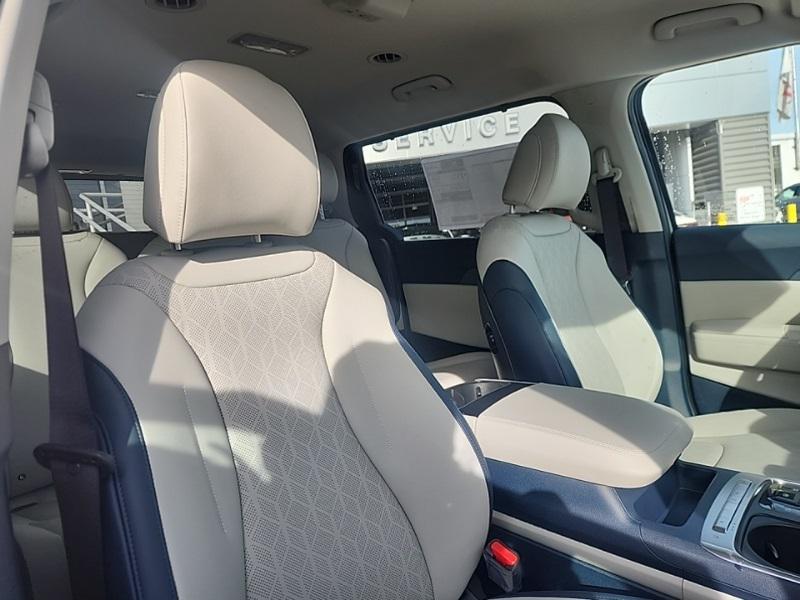new 2026 Kia Carnival car, priced at $41,417