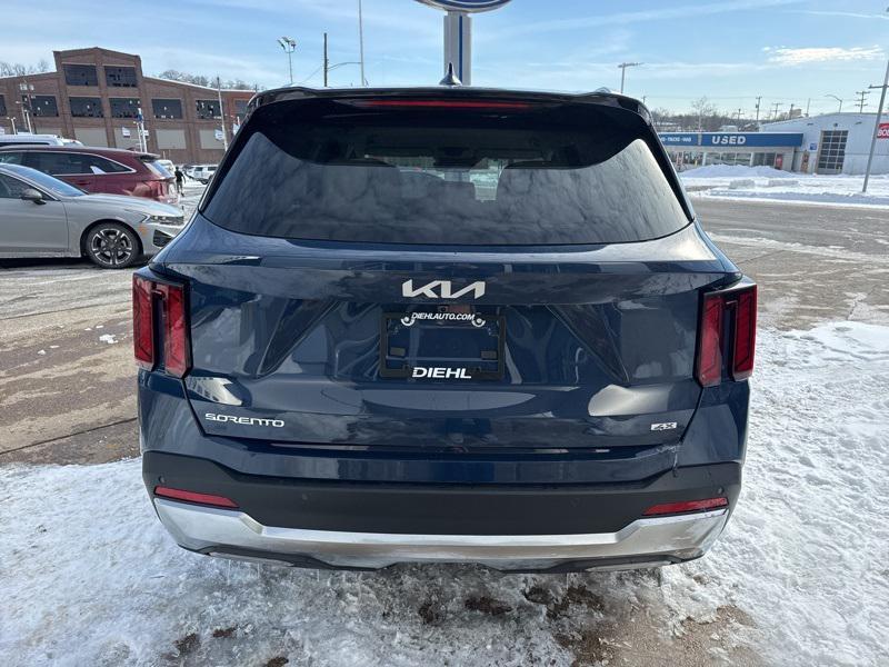 new 2026 Kia Sorento car, priced at $39,215