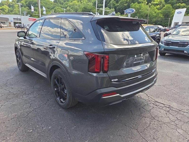 new 2026 Kia Sorento Hybrid car, priced at $43,976