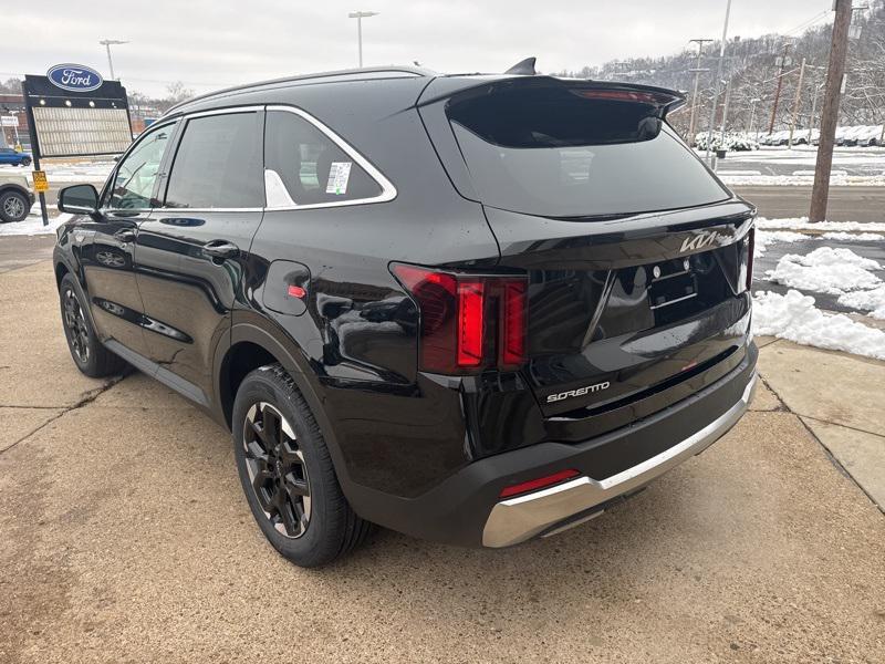 new 2026 Kia Sorento car, priced at $34,132