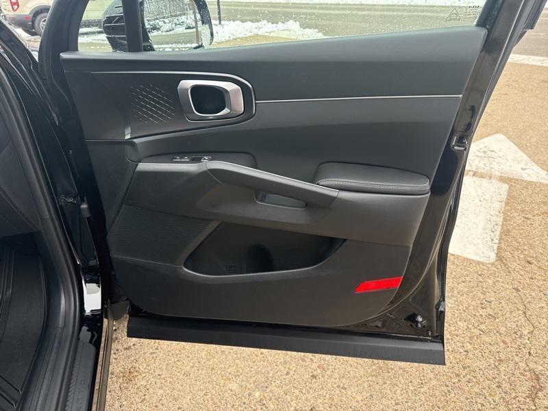new 2026 Kia Sorento car, priced at $34,132