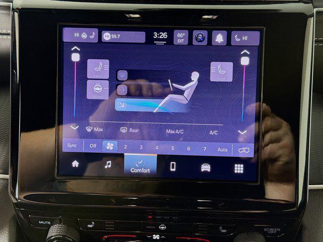 used 2025 Jeep Grand Cherokee car, priced at $32,997