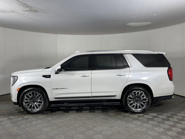used 2024 GMC Yukon car, priced at $80,997