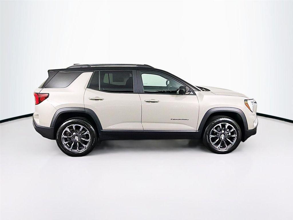 new 2026 GMC Terrain car, priced at $39,501