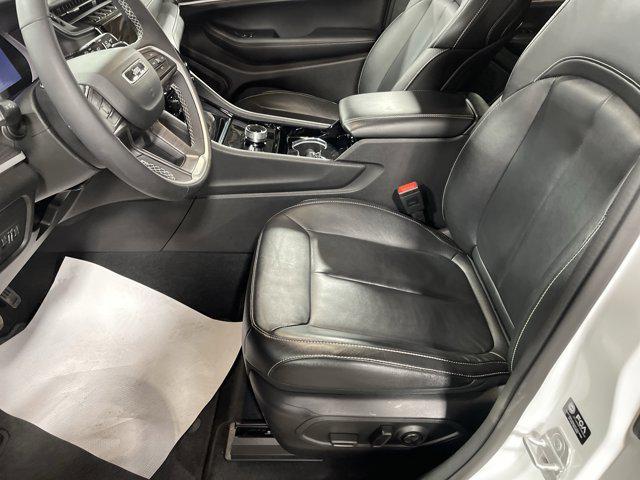 used 2023 Jeep Grand Cherokee car, priced at $31,497