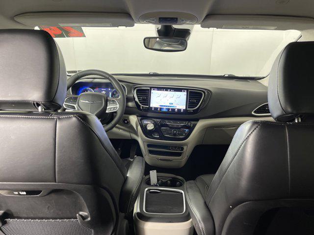 used 2024 Chrysler Pacifica car, priced at $28,997