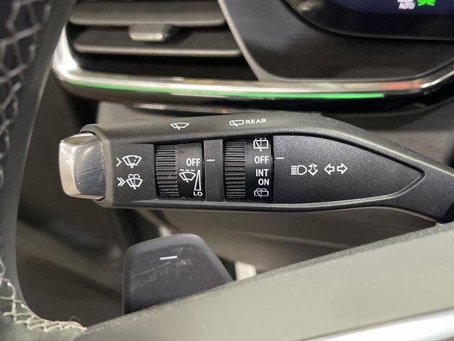 used 2025 Buick Envision car, priced at $28,497