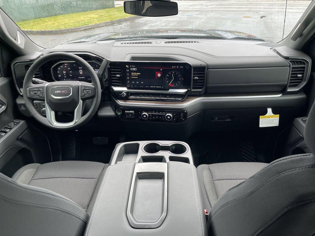 new 2026 GMC Sierra 1500 car, priced at $48,189