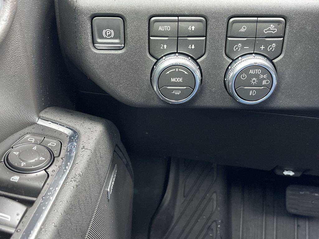new 2026 GMC Sierra 1500 car, priced at $63,084