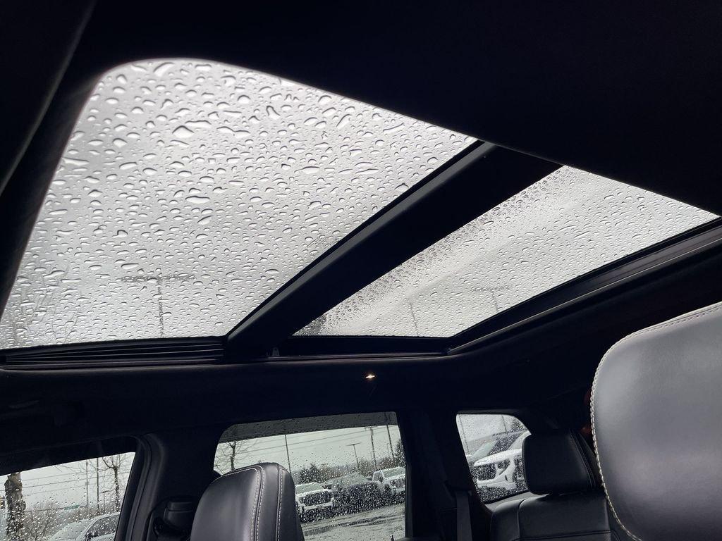 used 2017 Jeep Grand Cherokee car, priced at $27,542