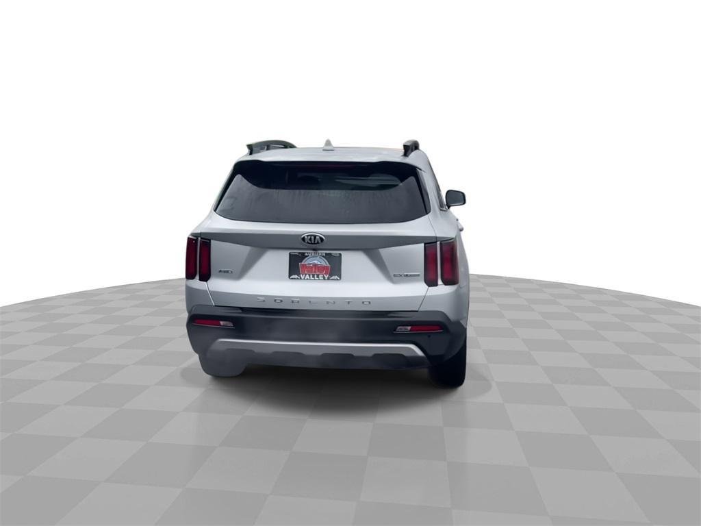 used 2021 Kia Sorento car, priced at $22,592