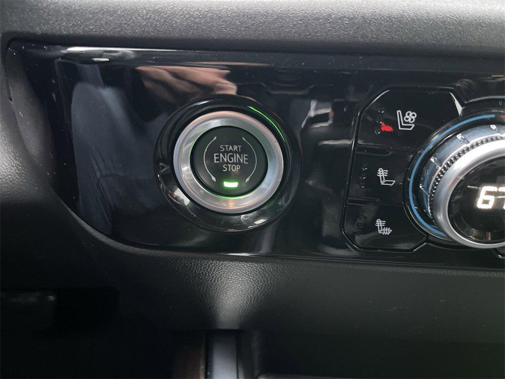 used 2022 GMC Sierra 1500 car, priced at $41,993