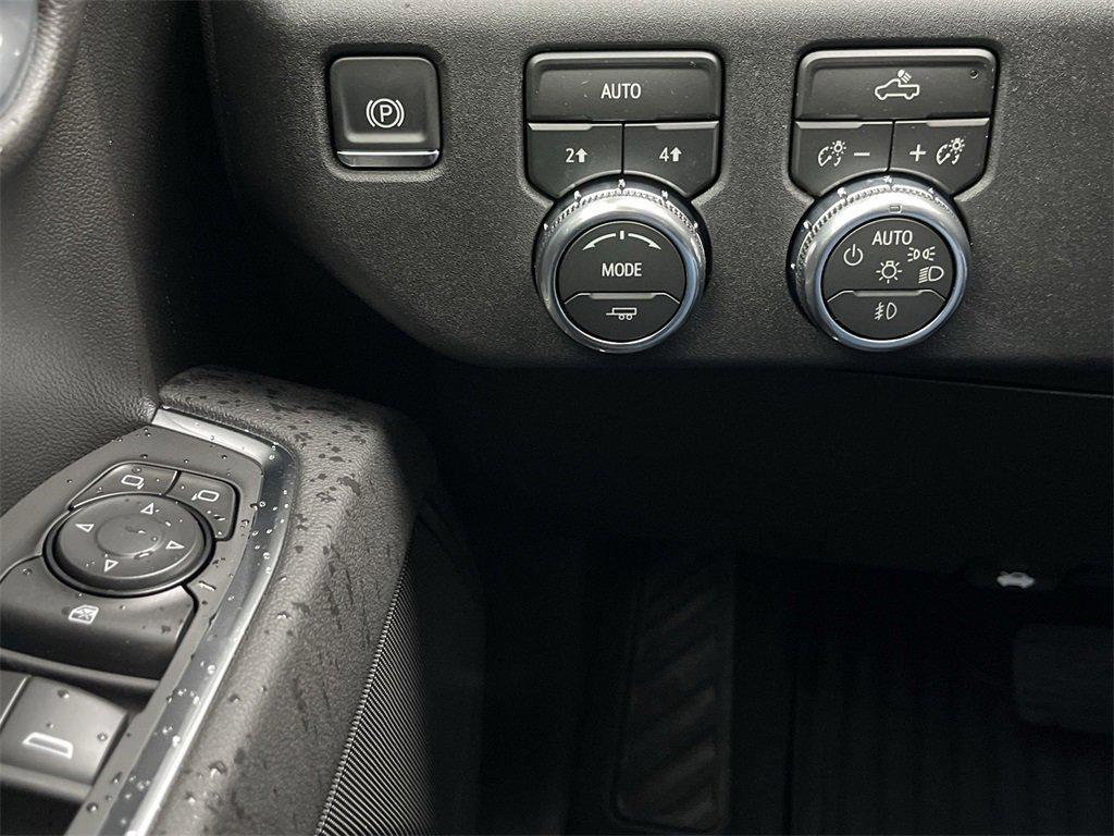 new 2026 GMC Sierra 1500 car, priced at $47,494