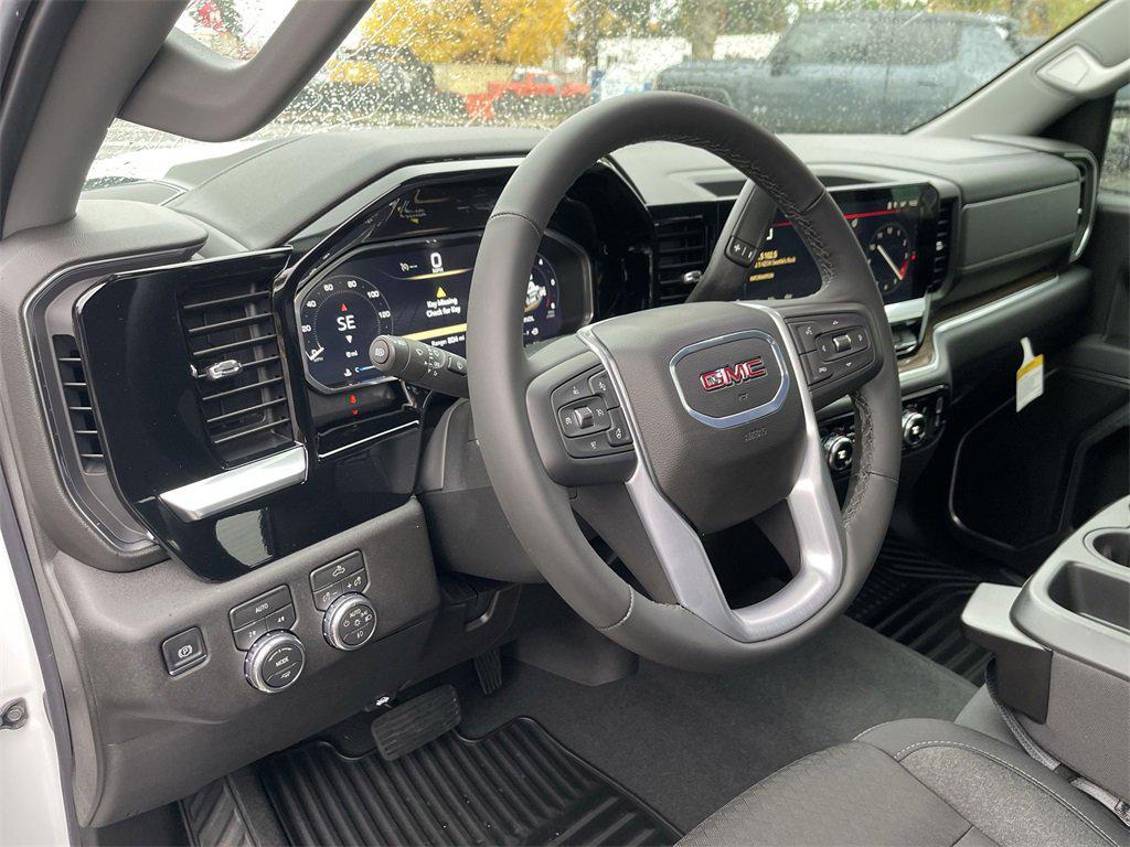 new 2026 GMC Sierra 1500 car, priced at $47,494