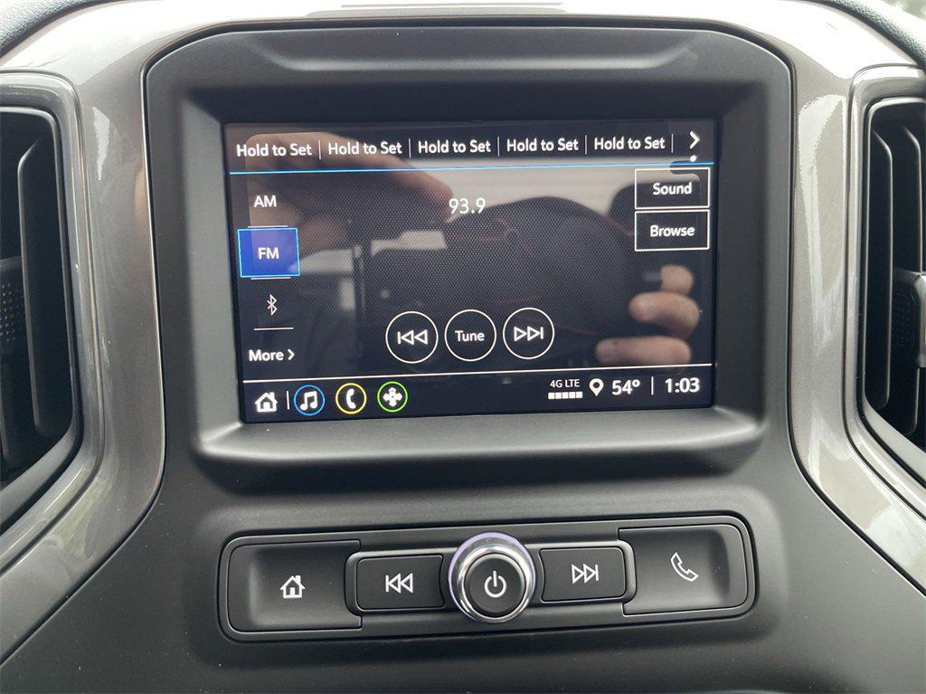 new 2025 GMC Sierra 1500 car, priced at $39,994