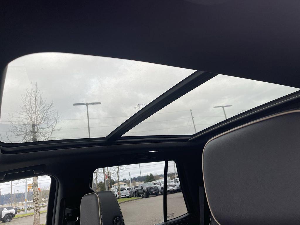 used 2021 GMC Yukon car, priced at $48,491