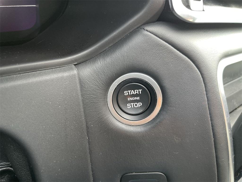 used 2018 Land Rover Range Rover Velar car, priced at $24,591