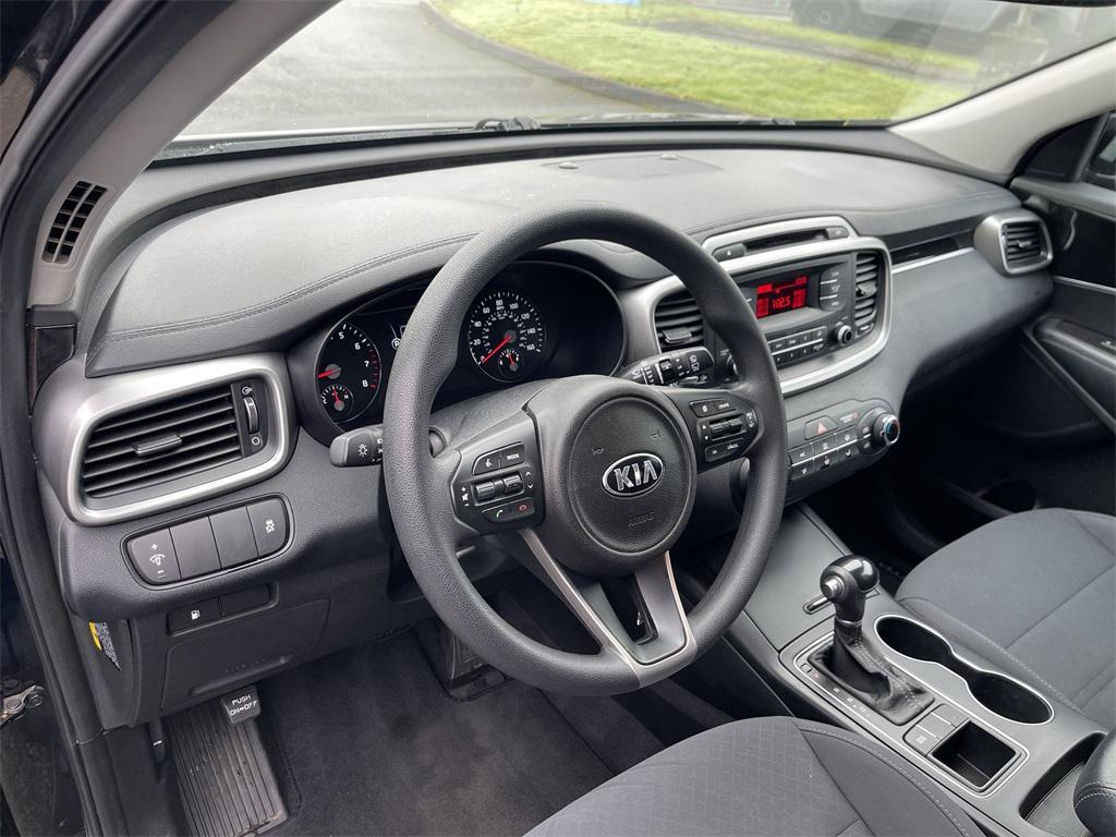 used 2017 Kia Sorento car, priced at $12,491